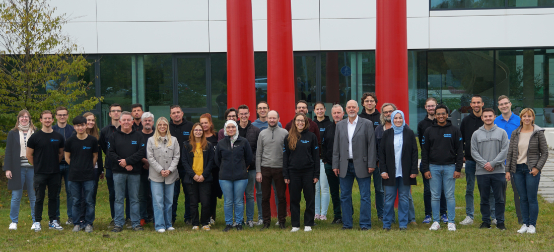 gruppenfoto 2023 des lehrstuhls metallische werkstoffe