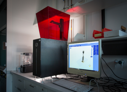 3-D-Drucker am Lehrstuhl Metallische Werkstoffe