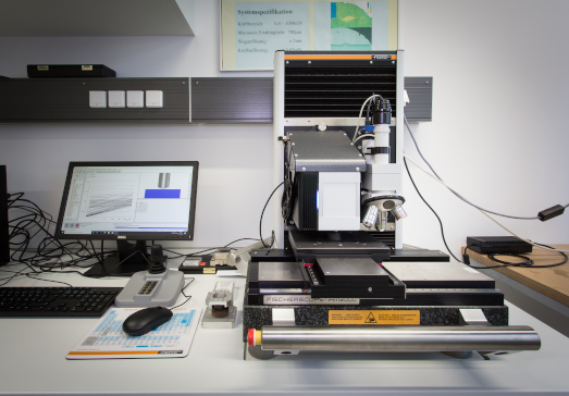 Härteprüfgerät Fischerscope am Lehrstuhl Metallische Werkstoffe